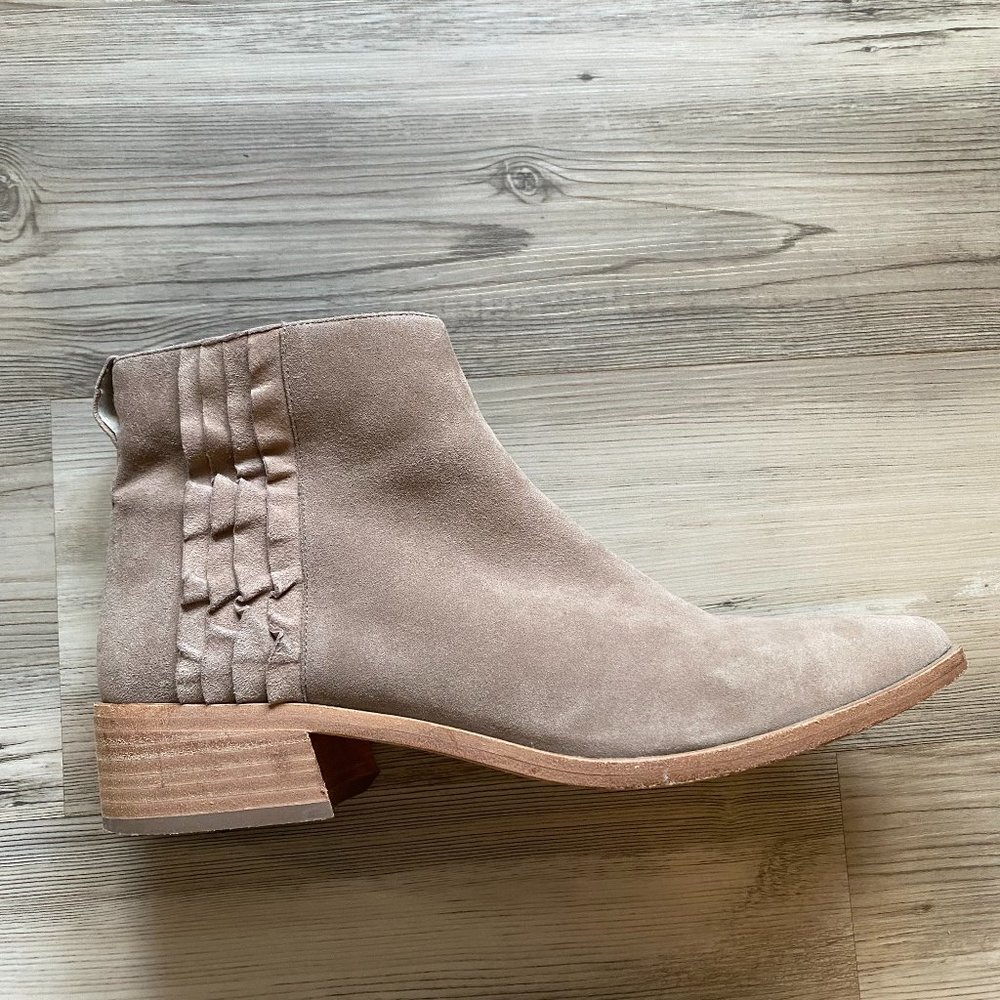 Vaneli Fazar Bootie with Ruffle